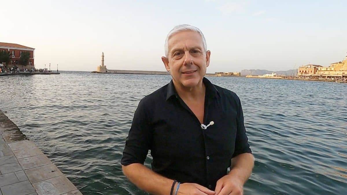 Τάσος Δούσης: «Η Ελλάδα έχει καταντήσει από όλους μας χώρα για πλιάτσικο – Οποίος έχει άκρη γλιτώνει…»