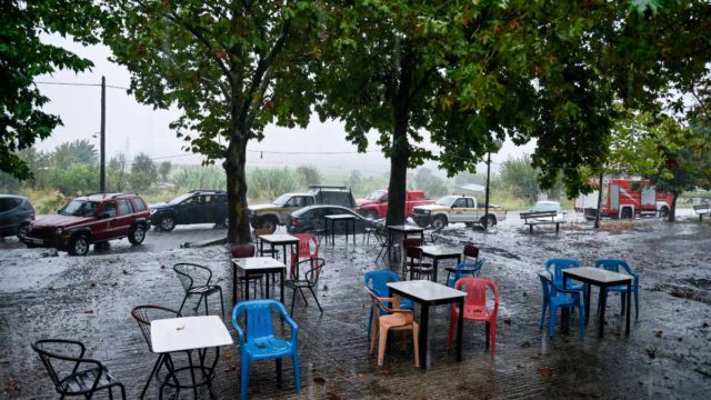 Έκτακτο δελτίο επιδείνωσης του καιρού με καταιγίδες και βροχές – Ποιες περιοχές θα «χτυπήσει» η νέα κακοκαιρία