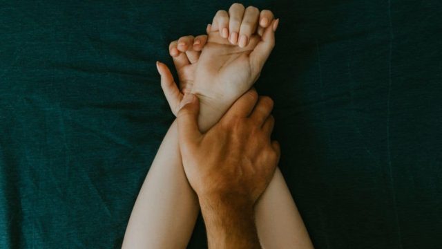 Χώρισέ τους, μαζί τους δεν έχεις μέλλον: Tα 3 ζώδια που απεχθάνονται τις μόνιμες σχέσεις