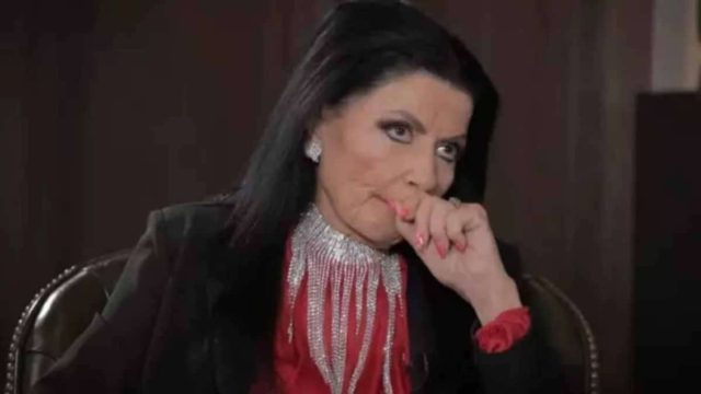 Χάθηκε η διαθήκη της Ζωζώς Σαπουντζάκη: Ποιος παίρνει τα σπίτια και τα κοσμήματα εκατομμυρίων