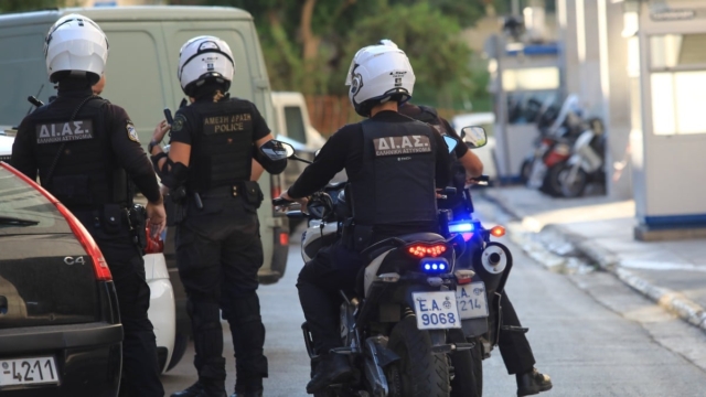 Θεσσαλoνίκη: Επίθεση με τραυματίες σε νυχτερινό κέντρο – Εξετάζονται οπαδικά κίνητρα