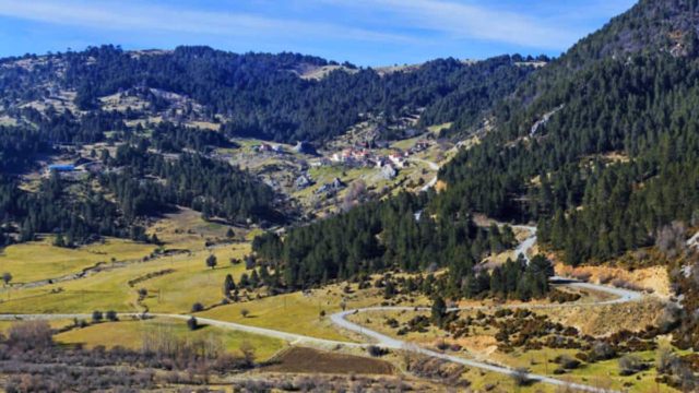 Αετιά: Το  άγνωστο ορεινό χωριό των Γρεβενών που καθηλώνει με την ομορφιά του