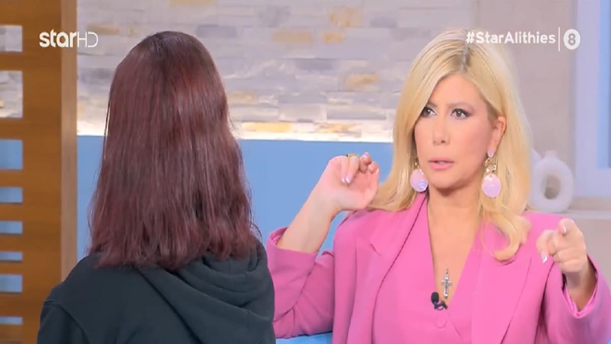 «Πήγα και βρήκα το παιδί μου ματωμένο…» – Ξέσπασμα μάνας μετά το άγριο ξύλο μεταξύ μαθητριών σε σχολείο (Video)
