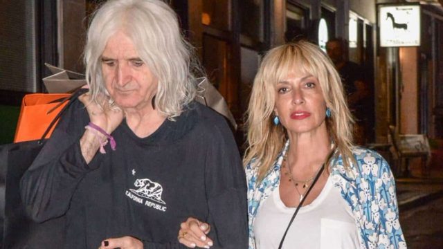 Αποκαλυπτική η Άννα Βίσση: «Με τον Νίκο Καρβέλα χωρίσαμε για το…» (Video)