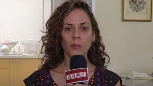 Πόλεμος στο Ισραήλ: Δραπέτευσε από τη Χαμάς και έσωσε τα παιδιά της γειτόνισσάς της που όμως αγνοείται – «Έκαιγαν σπίτια και αυτοκίνητα»