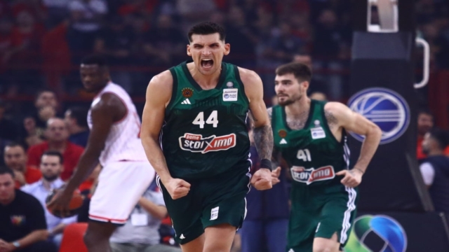 Basket League: Θρίαμβος ΠΑΟ στο ΣΕΦ! Πήρε… παραμάζωμα τον Ολυμπιακό ο Μήτογλου – “Άντεξε” ο Σλούκας