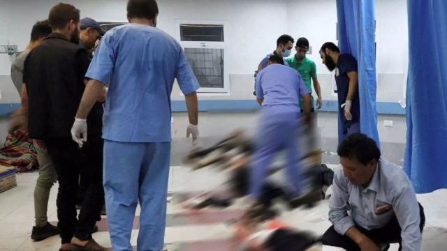 Πόλεμος στο Ισραήλ: Εκκενώνεται το νοσοκομείο της Γάζας – Ισχυροί παρουσία Ισραηλινών δυνάμεων στα σύνορα