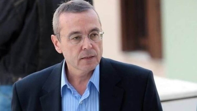 Αιμίλιος Λιάτσος: Αυτός ο γνωστός ηθοποιός είναι ανιψιός του – Πρωταγωνιστεί σε επιτυχημένη σειρά και είναι ένας κούκλος
