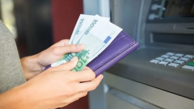 Επίδομα ανεργίας «α λα καρτ» – 2 μεγάλες αλλαγές εντός του πρώτου 3μήνου του 2024
