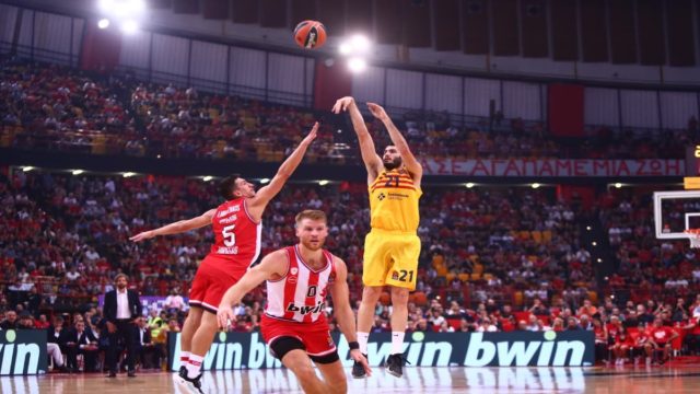 Euroleague: Οι τρίποντες “βόμβες” της Μπαρτσελόνα “σκότωσαν” τον Ολυμπιακό