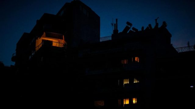 Ηλεκτρικό ρεύμα: Πότε ξεκινάει το χειμερινό ωράριο – Ποιους αφορά και ποιες ώρες
