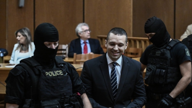 «Πράσινο φως» εξόδου από τη φυλακή: Πρώτη πενθήμερη άδεια για τον Ηλία Κασιδιάρη – Ο μοναδικός όρος που του επιβλήθηκε