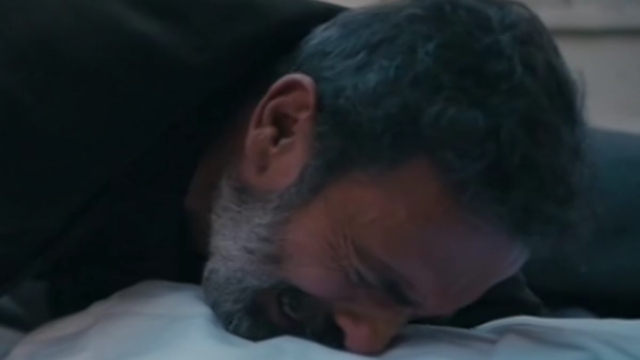 Το Ναυάγιο: Έδωσε ρεσιτάλ ο Λεωνίδας Κακούρης – Η στιγμή που αντικρίζει την κόρη του νεκρή και το παραλήρημα στο Twitter