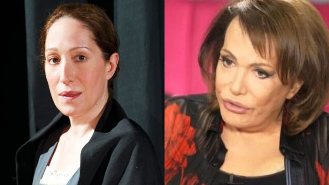 Κόρα Καρβούνη για Μαίρη Χρονοπούλου: «Δεν έχω ξαναγνωρίσει τέτοια γυναίκα με τεράστια θέληση και για τη δουλειά αλλά και για τη ζωή» (video)
