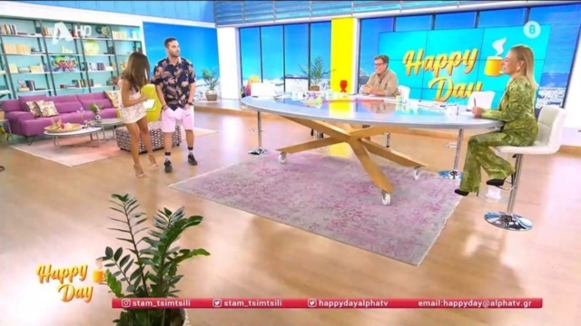 «Ελπίζω να φοράς… από μέσα, μην αερίζεις»: Τα «πικάντικα» σχόλια στο Happy Day για την φουσκωμένη τσέπη του Φραγκολιά (video)