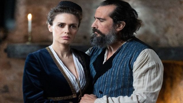 Η Μάγισσα εξελίξεις 4/10: Η σχέση της Θεοφανώς με τον Μάρκο βαδίζει σε τεντωμένο σκοινί.