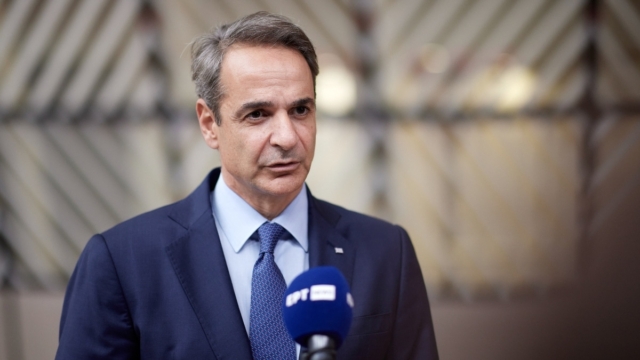 Επιστολή Μητσοτάκη και ακόμη επτά ηγετών – Με πρωτοβουλία του πρωθυπουργού ζητούν αύξηση πόρων για μεταναστευτικό και φυσικές καταστροφές (video)