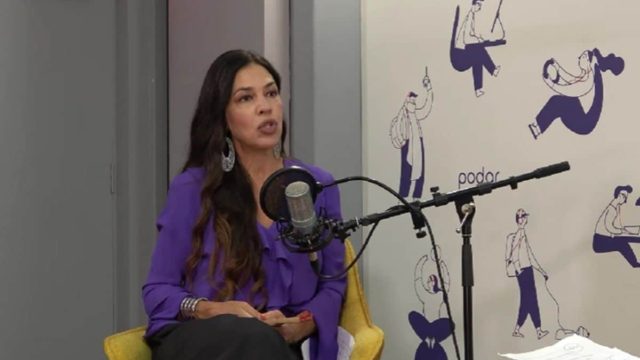 Ναταλία Δραγούμη: «Παλιά έβγαζα την μπλούζα μου μπροστά σε κόσμο και δεν με ένοιαζε» (video)