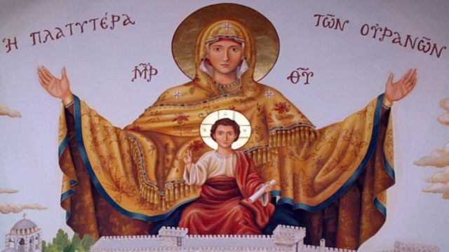 Παναγία η Βρυσομάνα για τους κουρασμένους: «Έρχεται γι’ αυτούς που σέρνονται μέσα στο λιοπύρι της καθημερινής βιοπάλης»