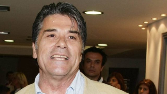 Τρομάξαμε να τον αναγνωρίσουμε: Η πρώτη δημόσια εμφάνιση του Πάνου Μιχαλόπουλου μετά από 12 χρόνια – Πώς είναι σήμερα ο ηθοποιός