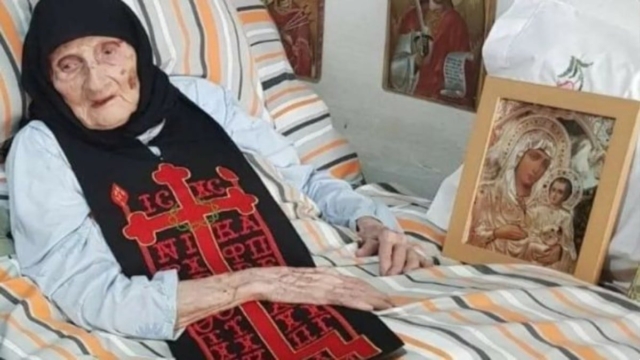 «Έρχονται αναστατώσεις, πόλεμοι, πείνες που δεν φαντάζεσθε…» – Συγκλονίζει η προφητεία της μακαριστής γερόντισσας της Κρήτης Γαλακτίας