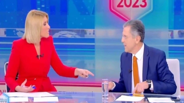 Έξαλλη η Σία Κοσιώνη, κατά την διάρκεια των αποτελεσμάτων των εκλογών, στον αέρα του «ΣΚΑΙ»: «Επιχειρείται να στηθεί ξανά μια…»