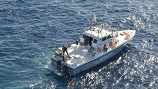 Σύμη: Νεκροί τρεις μετανάστες μετά από βύθιση λέμβου – Επέβαιναν 11 άτομα