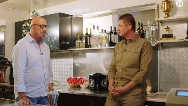 Πρώην φυλακισμένος σε Αντώνη Σρόιτερ: «Ζω με 30 σκάγια μέσα στο μάτι, στο κεφάλι, μπορεί και περισσότερα, δεν βγαίνουν» (video)