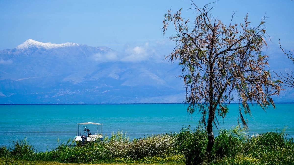 Καιρός σήμερα 1/10: Ανεβαίνει ο υδράργυρος – Πού θα σημειωθούν τοπικές βροχές