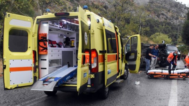Σφοδρό τροχαίο στην άνοδο της Μεσογείων: Παράσυρση ηλικιωμένης από ΙΧ αυτοκίνητο