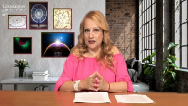 «Δαγκώνει τη λαμαρίνα» η Βίκυ Δρόσου: Έρωτες στον ρυθμό της Ηλιακής Έκλειψης στο Ζυγό – Έντονο πάθος για Καρκίνους, Αιγόκερους και δύο ακόμη ζώδια
