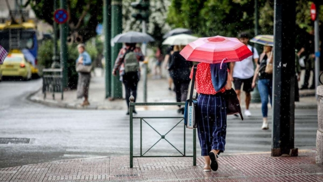 Καιρός σήμερα 13/11: Καταιγίδες σχεδόν σε όλη τη χώρα – Σε ποιες περιοχές θα βρέξει