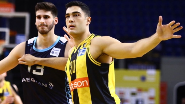 Basket League: Ανώτερη και ωραία στο β’ μέρος η ΑΕΚ – «Λύγισε» άνετα τον Κολοσσό (video)
