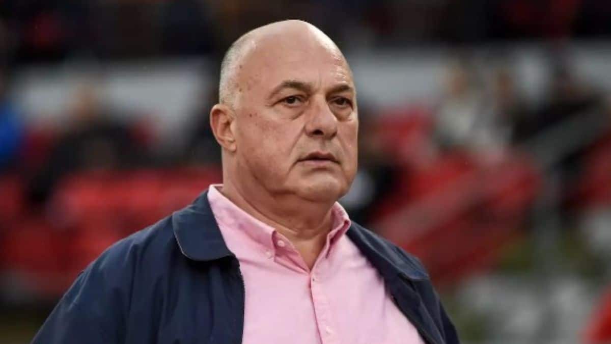 Ξέσπασμα Αχιλλέα Μπέου για ομοφυλόφιλους: «Ούτε η θρησκεία μας, ούτε ως Έλληνες αποδεχόμαστε αυτό το θέμα – Είναι μία μειοψηφία, αλλά δε θα το επιβάλουν κιόλας»