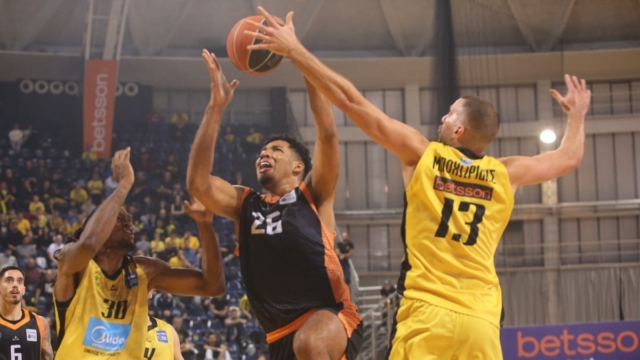 Basket League: «Απέδρασε» από το Αλεξάνδρειο ο Προμηθέας με οδηγούς τους Κάουαν και Ετσενίκε (videos)