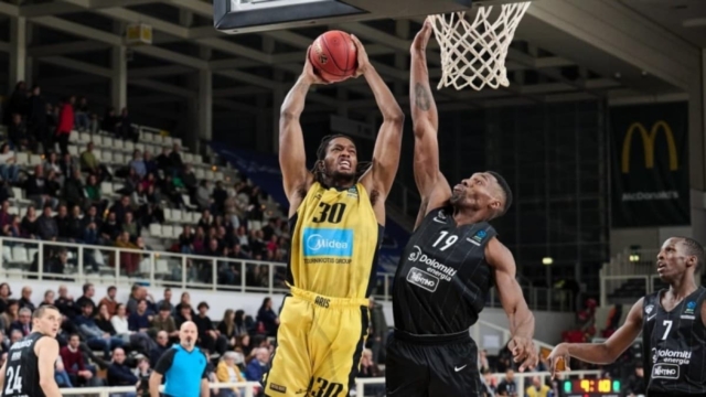 Eurocup: Ο Έλις «σκότωσε» τον ήδη λαβωμένο Άρη στα 0.9″ πριν το τέλος!