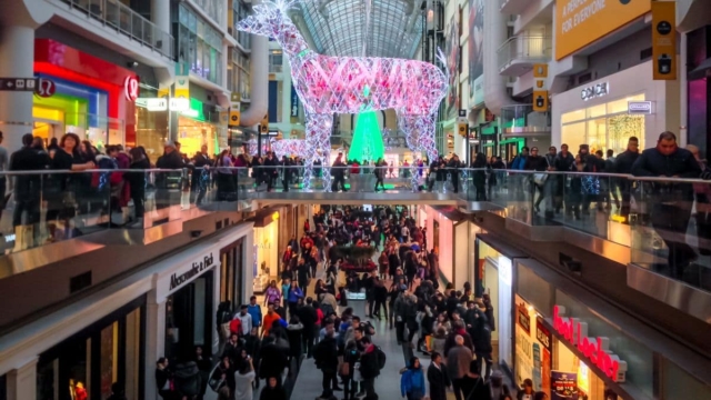 Μύθος η Black Friday; Πόσο καλές είναι όντως οι προσφορές της; Οι 5 “παγίδες” και πώς να τις αποφύγετε