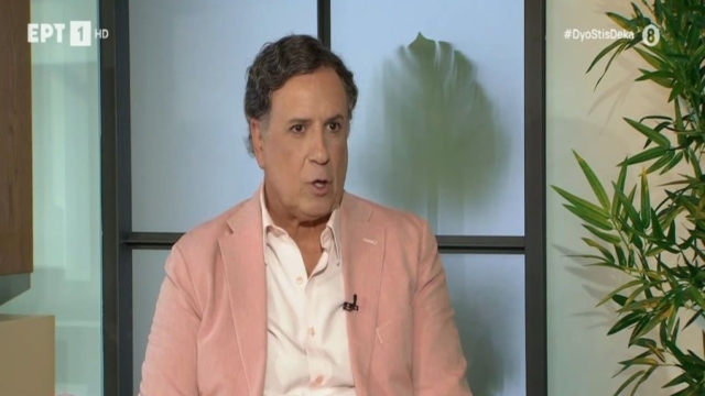 «Κόλαφος» ο Χάρης Ρώμας: «Οι άνθρωποι είναι χοντρόπετσοι, σκέφτονται καρέκλα και εξουσία» (Video)