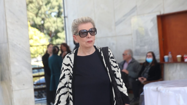 ΣΥΡΙΖΑ: Στην Επιτροπή Δεοντολογίας παραπέμπεται η Έλενα Ακρίτα επειδή ψήφισε υποψήφιο δήμαρχο της ΝΔ
