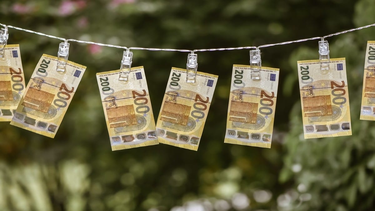 100 έως 1.000 ευρώ πριν τα Χριστούγεννα – «Γιορτινή ανάσα» με νέο επίδομα για όλους!