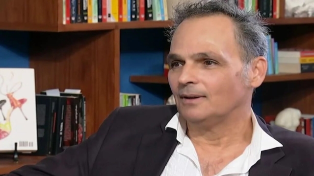 Σταμάτης Γαρδέλης: Πήρε εξιτήριο από το «Δαφνί» – Πού βρίσκεται μετά τη νοσηλεία του στην ψυχιατρική κλινική (Video)