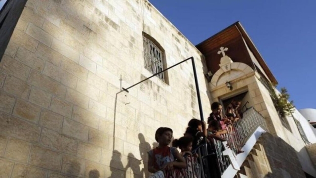 Γάζα: Η ανακοίνωση του Υπουργείου Εξωτερικών για τους 8 εγκλωβισμένους Έλληνες στο μοναστήρι του Αγίου Πορφυρίου