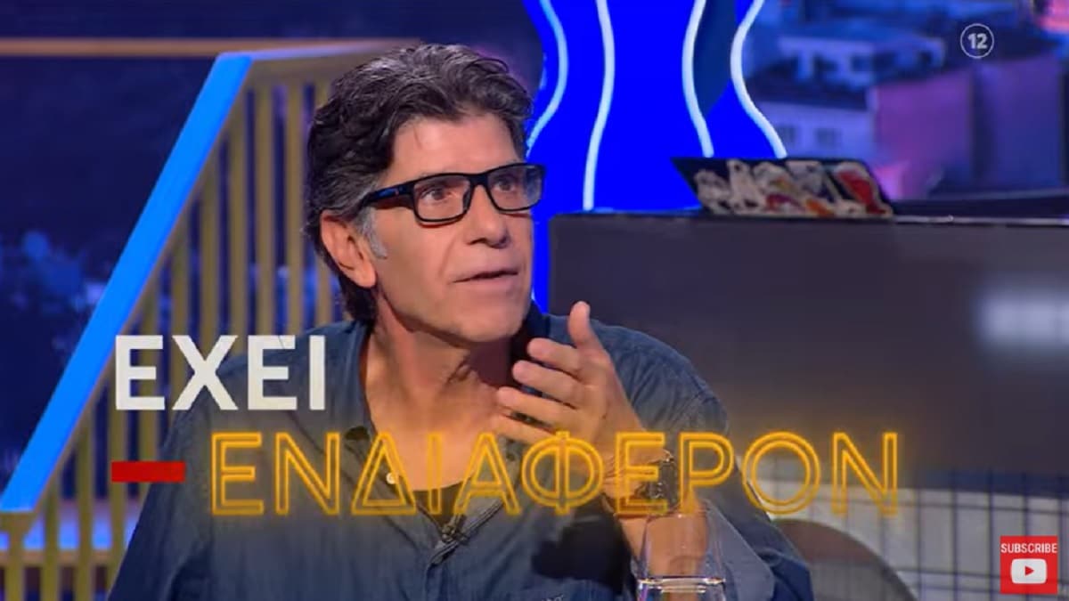 Αποκαλύψεις «φωτιά» Γιάννη Μπέζου: Το παρασκήνιο πίσω από τον πρώτο ανοιχτά γκέι χαρακτήρα στην τηλεόραση – Η στεναχώρια για τα ονόματα που έφερε στην επιφάνεια το #MeToo (Video)