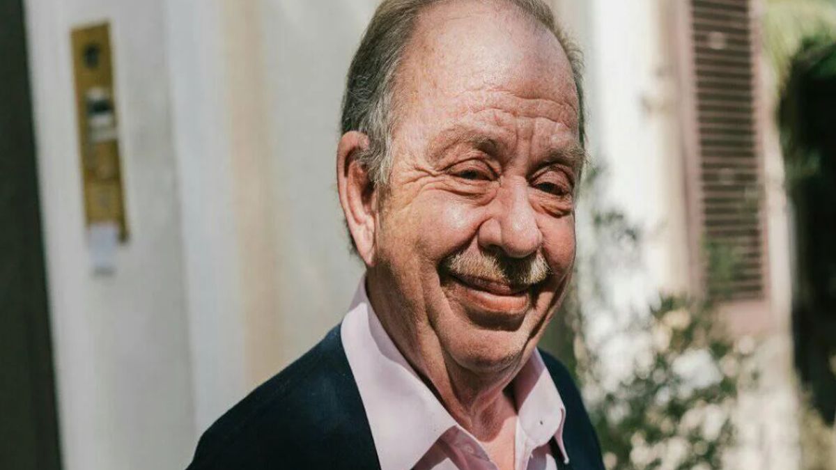 Δύσκολες ώρες για τον Ηλία Μαμαλάκη – Ξανά στο νοσοκομείο ο διάσημος σεφ