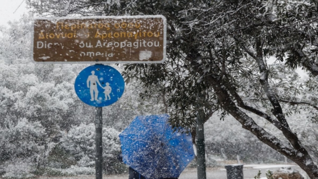 «Λευκή παράλυση» από τα Μερομήνια: «Ιστορικό χαμηλό τον Γενάρη – Στο μάτι του κυκλώνα η Αθήνα»