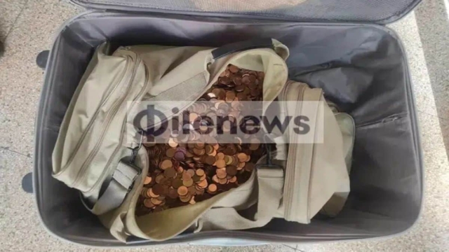 Απίστευτος τύπος πήγε να πληρώσει πρόστιμο 500 ευρώ με 15.500 κέρματα – «Τα έχασαν» στο Δικαστήριο