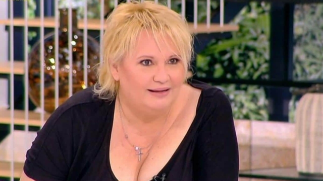 Ανατριχιάζει η Καίτη Φίνου:  «Έφυγαν τα δόντια μου με τον Covid, σάπισαν όλα»