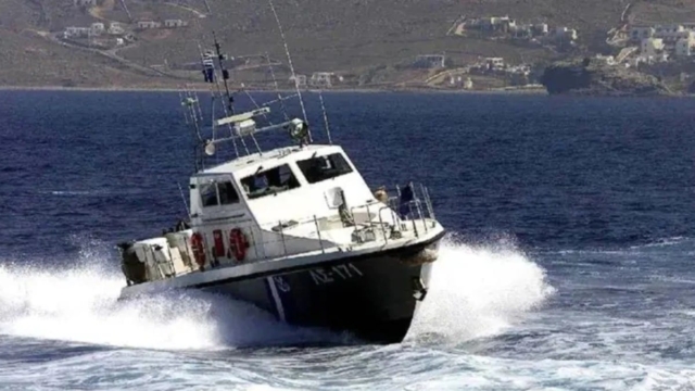 Λέσβος: Ζωντανός ο ναυτικός του πλοίου – Είχε μηχανική βλάβη, εξέπεμψε σήμα και χάθηκε από τα ραντάρ – Συνεχίζονται οι έρευνες