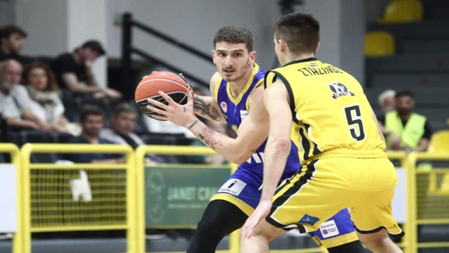 Basket league / Μαρούσι – Περιστέρι bwin: Ο Σπανούλης τιμήθηκε και σάρωσε το παλιό του σπίτι (video)