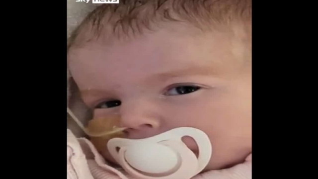 Η θλιβερή ιστορία βρέφους που πάσχει από σπάνια νόσο – Οι σπαρακτικές προσπάθειες των γονιών να το κρατήσουν στη ζωή (Video)